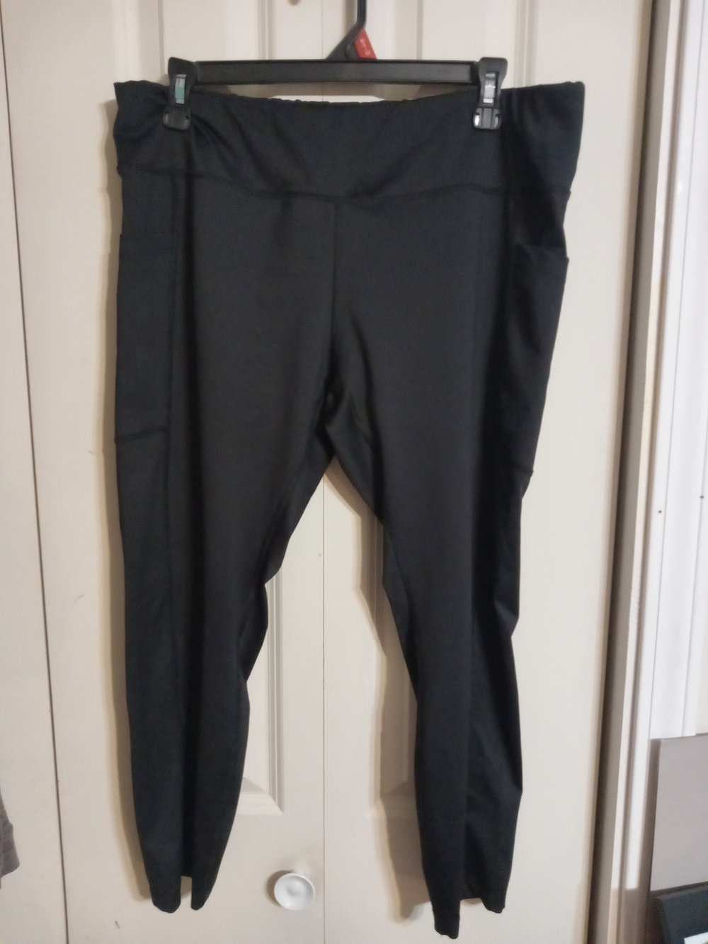 Avia Black High-Waist Performance Leggings with Side Pockets